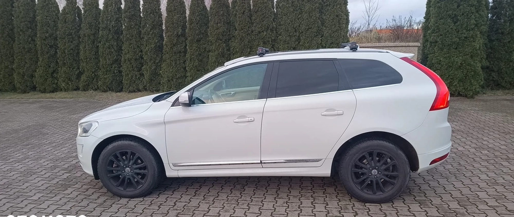 Volvo XC 60 cena 84900 przebieg: 158000, rok produkcji 2015 z Kolonowskie małe 352